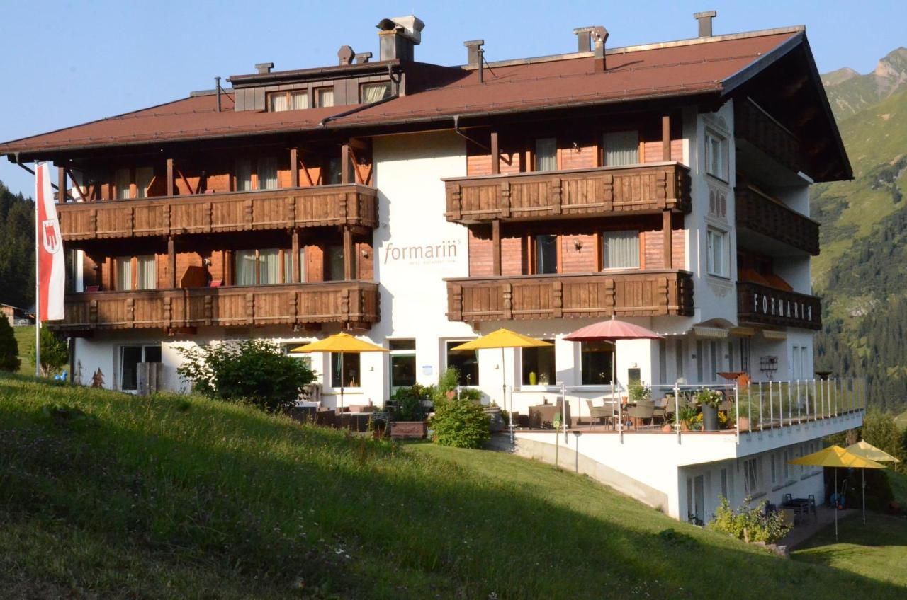 Hotel Restaurant Formarin Oberlech Luaran gambar