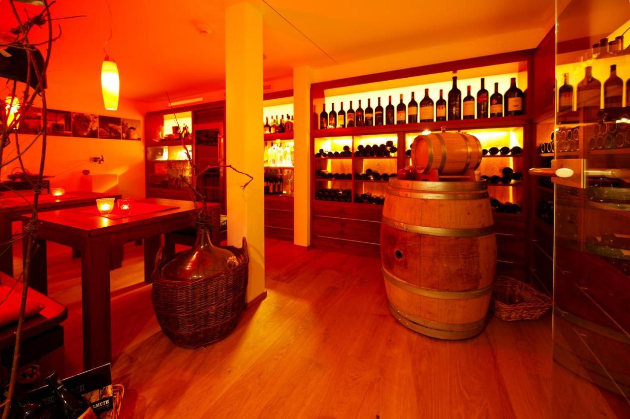 Hotel Restaurant Formarin Oberlech Luaran gambar