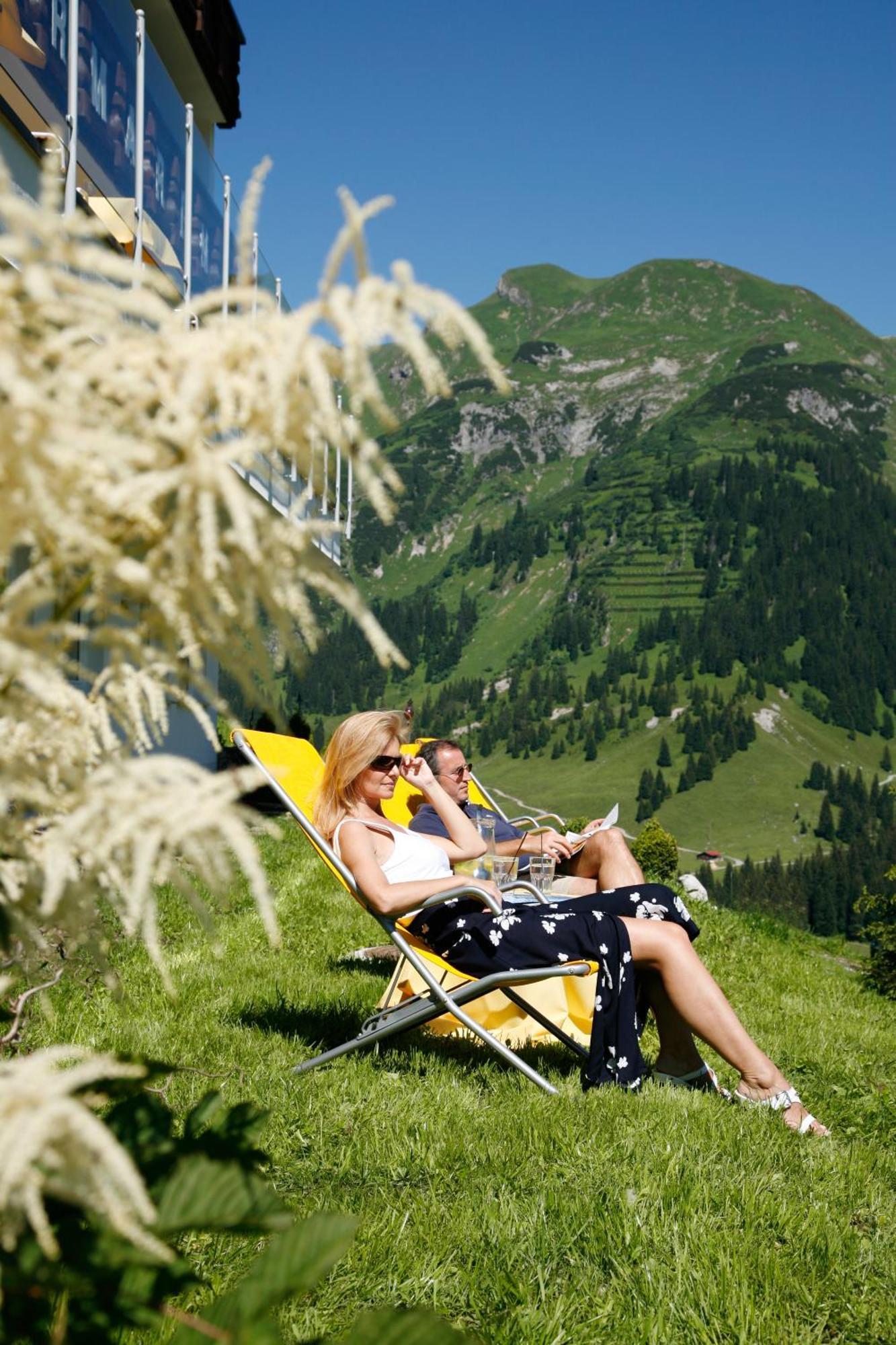Hotel Restaurant Formarin Oberlech Luaran gambar