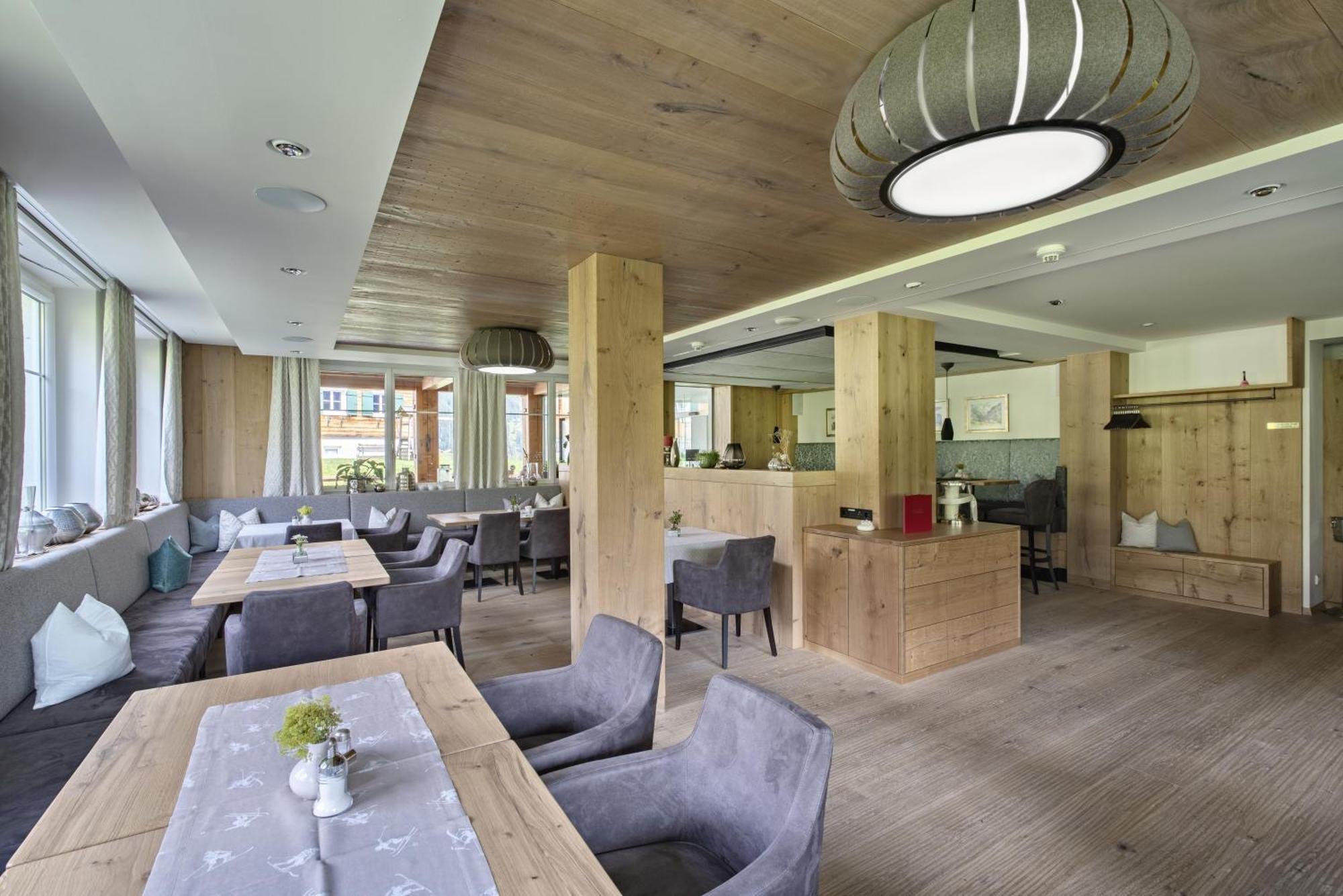 Hotel Restaurant Formarin Oberlech Luaran gambar