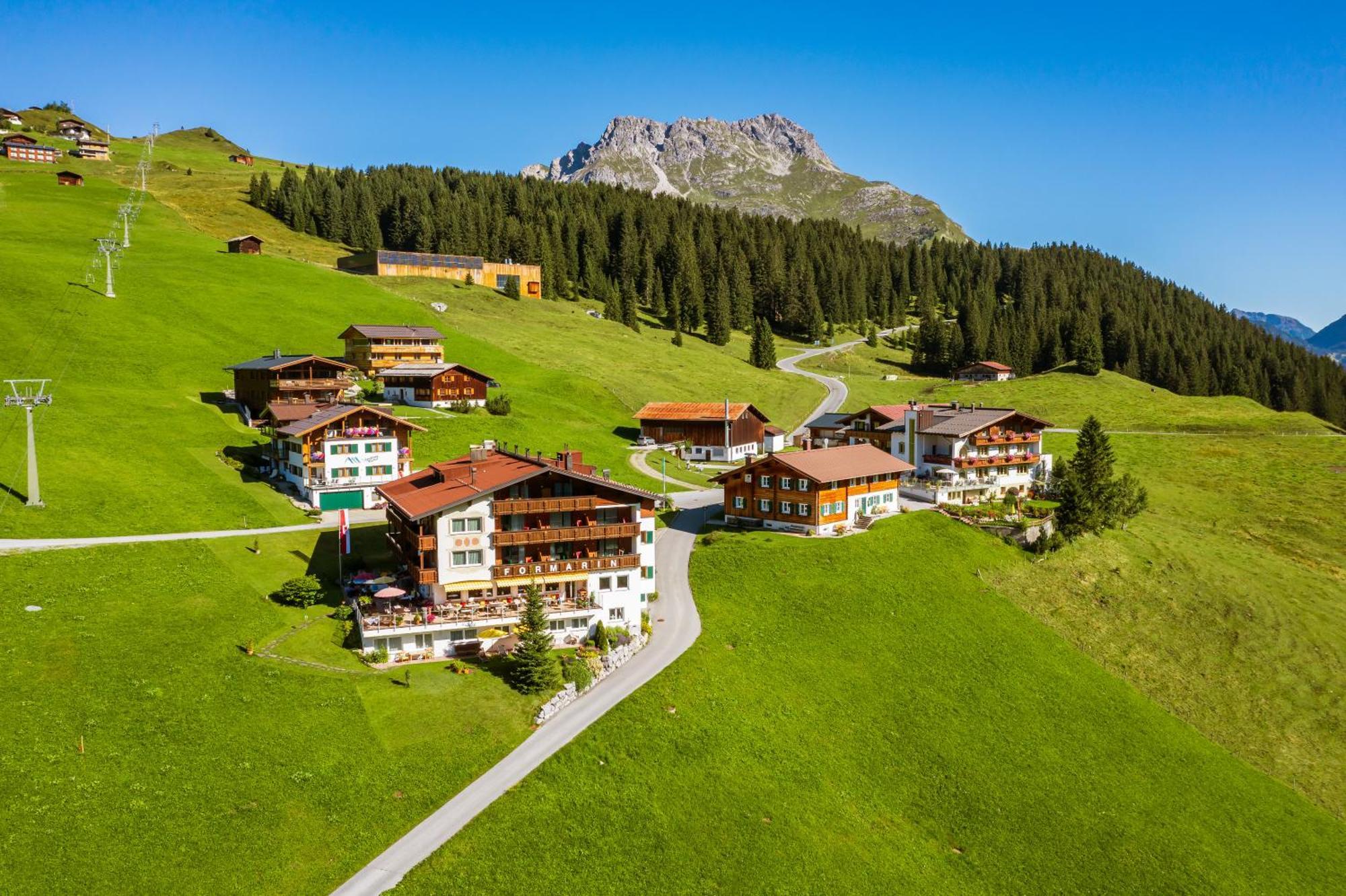 Hotel Restaurant Formarin Oberlech Luaran gambar